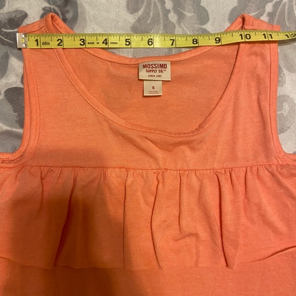 Mossimo top - Picture 2 of 4